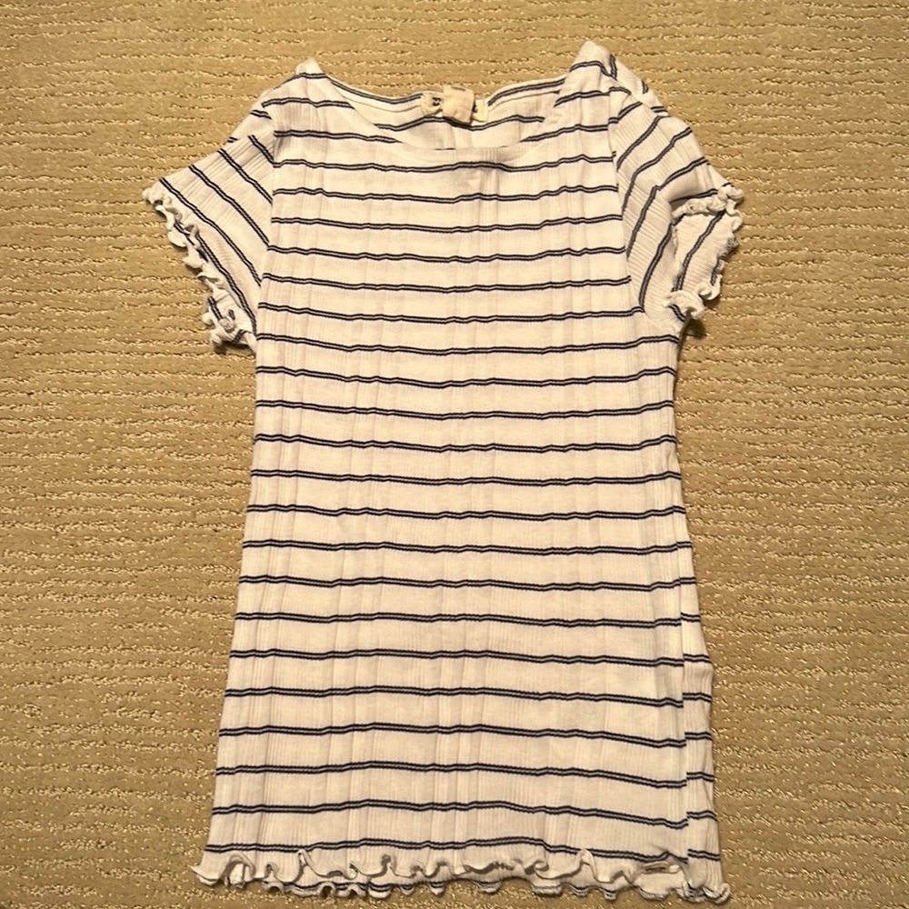 Billabong navy blue and white striped T-shirt size M